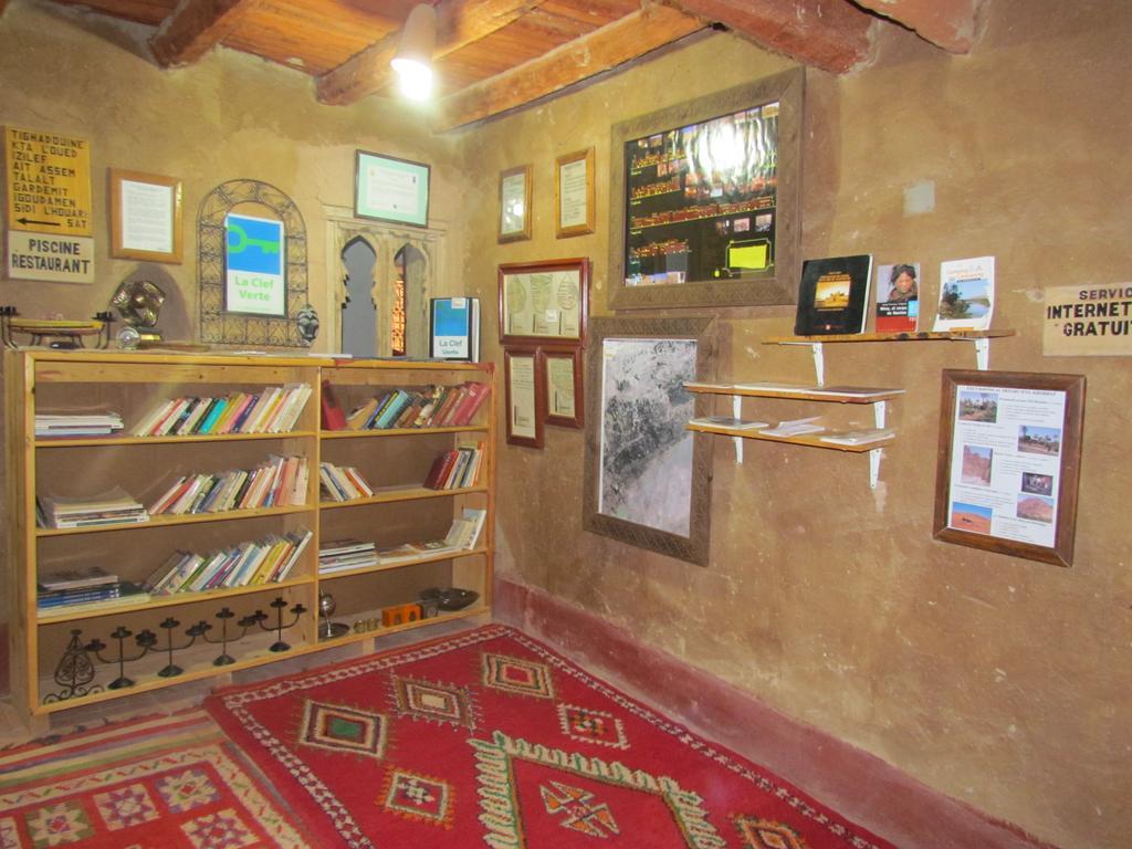 Gite Elkhorbat Tinejdad Exterior photo