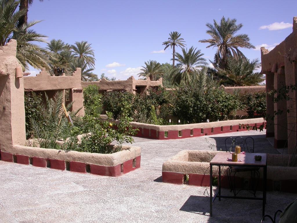 Gite Elkhorbat Tinejdad Exterior photo